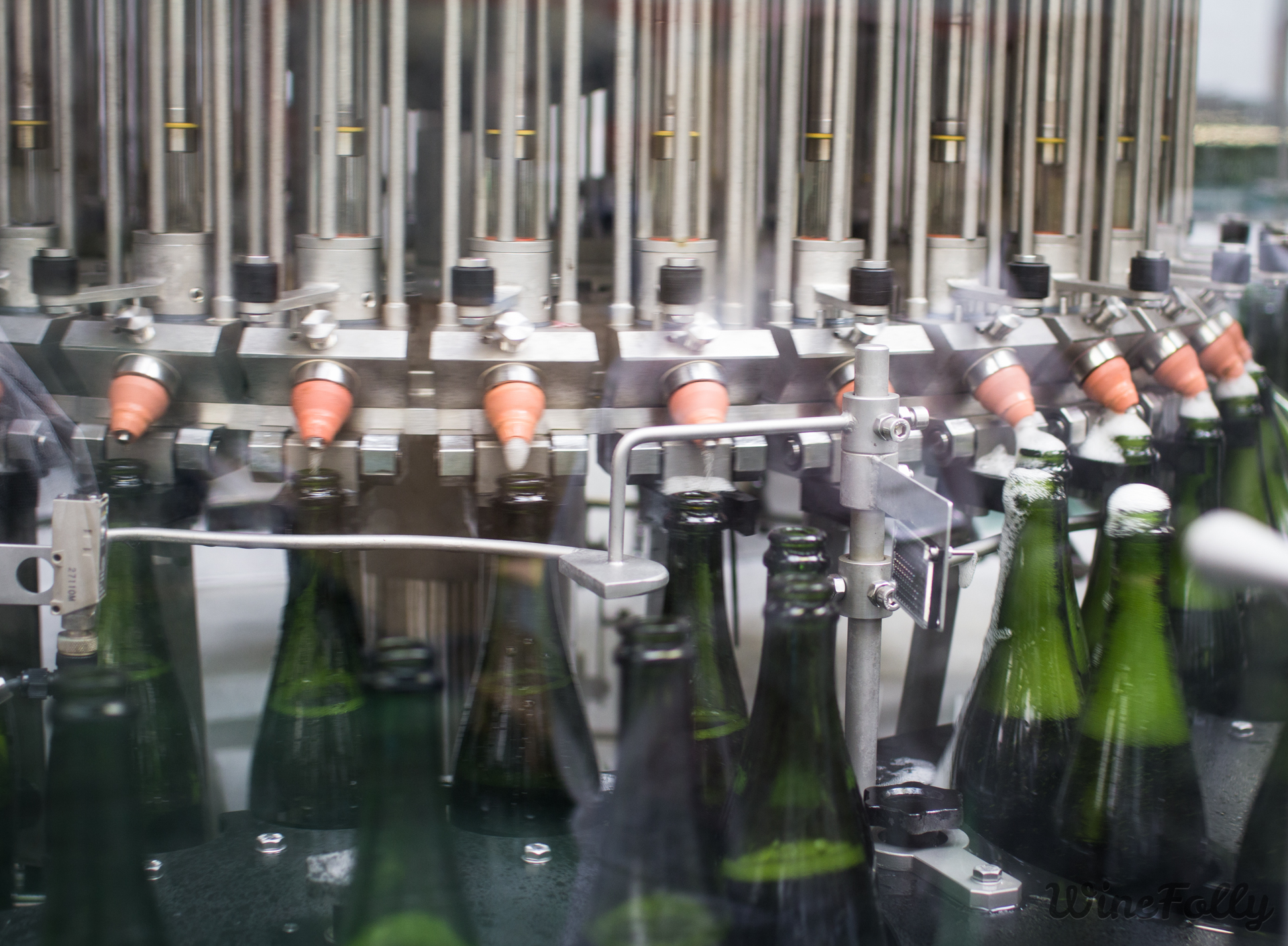 cava sparkling wine bottling line