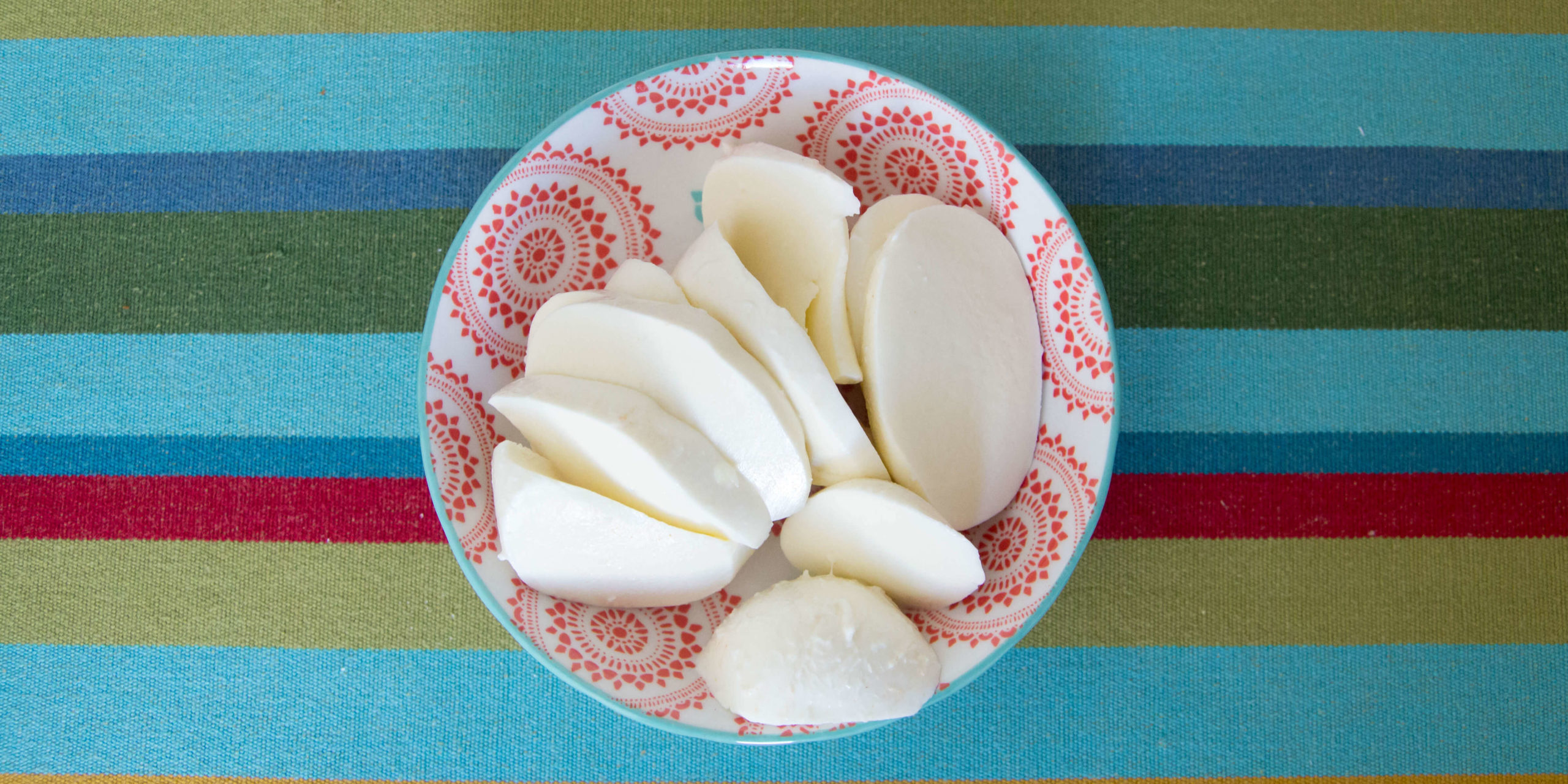 A plate of mozzarella cheese.