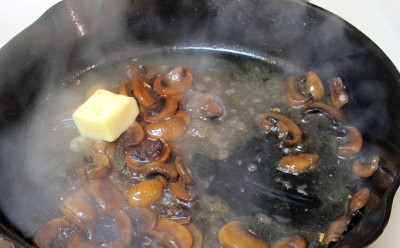 Mushrooms Butter Chicken Stock Saute Pan